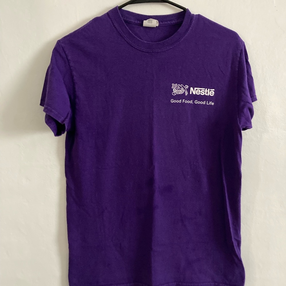 Nestle tee